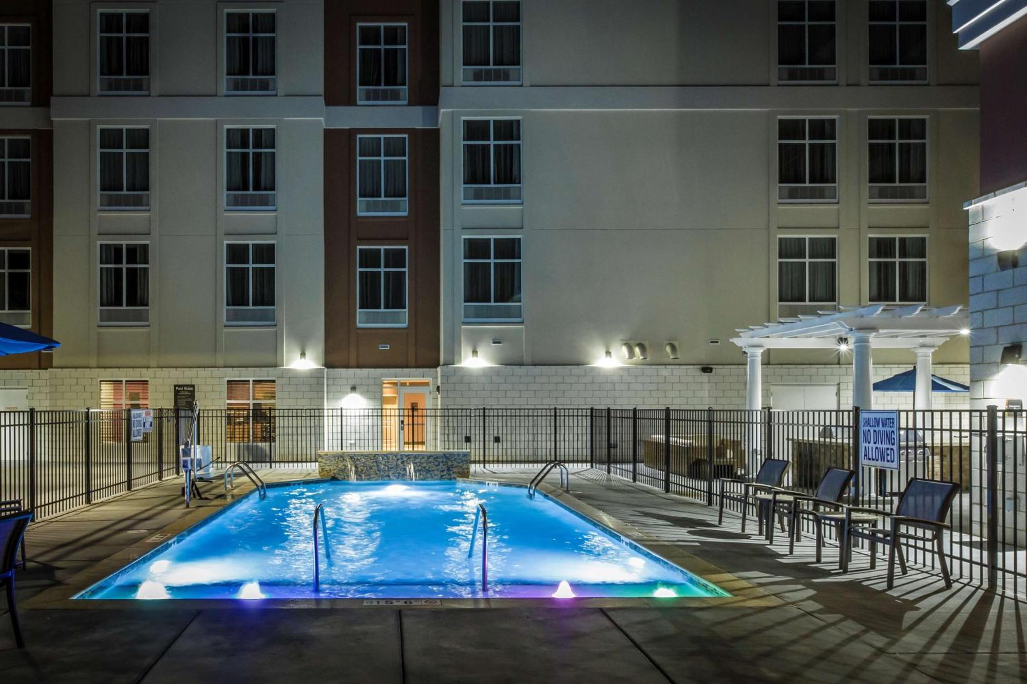 Homewood Suites By Hilton Charlotte Ballantyne, Nc Zewnętrze zdjęcie